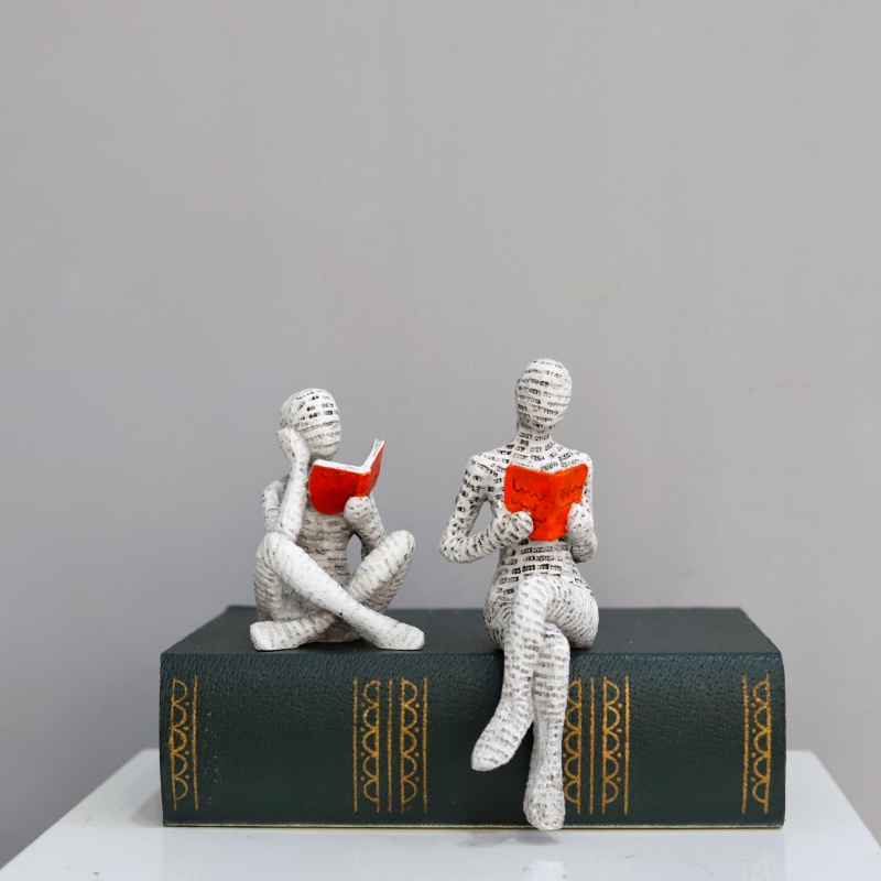 1Pc, Reading Paper Pulp Woman  – Office Furniture Brand Bewertung und Preis