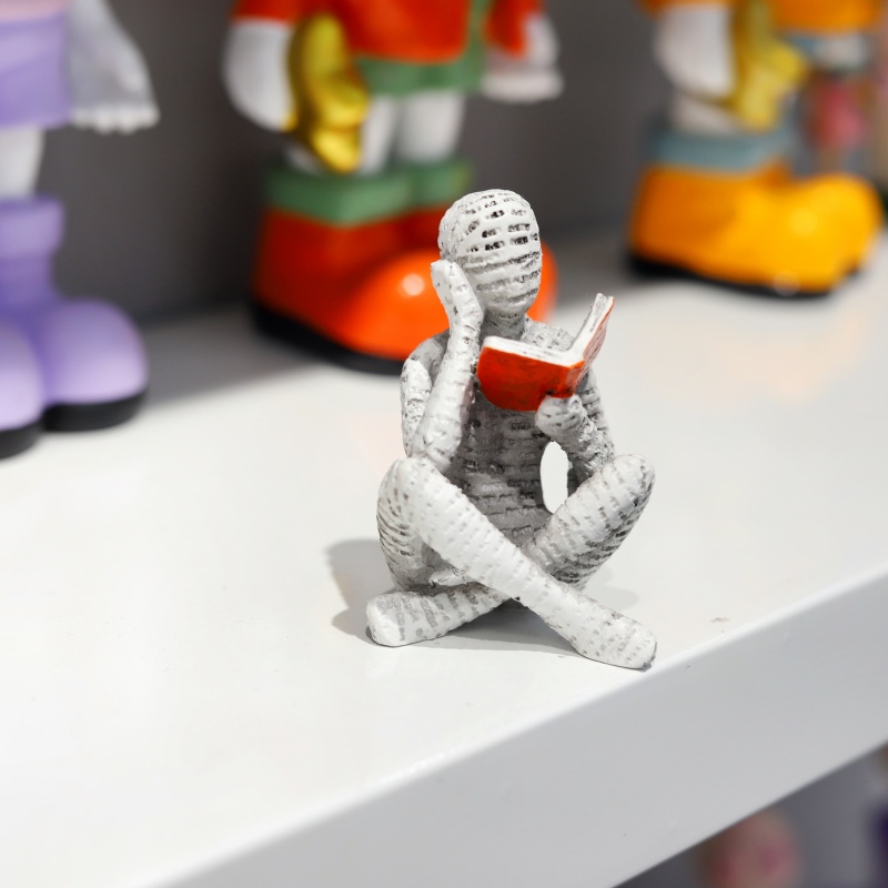 1Pc, Reading Paper Pulp Woman  – Office Furniture Brand Bewertung und Preis